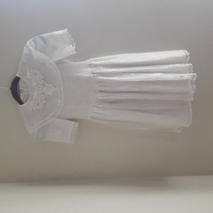Vintage girls lace embellished Formal white dress size 5 Made In U.S.A.